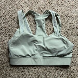 Mint green lululemon sports bra